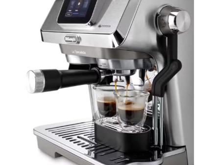 Cafetera manual La Specialista Touch de De'Longhi.