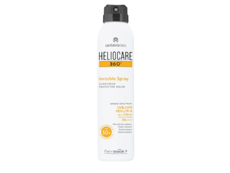 Invisible Spray SPF50 de Heliocare, protector solar corporal en formato spray con acabado transparente.