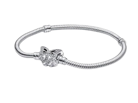 Pandora Moments with butterfly clasp
