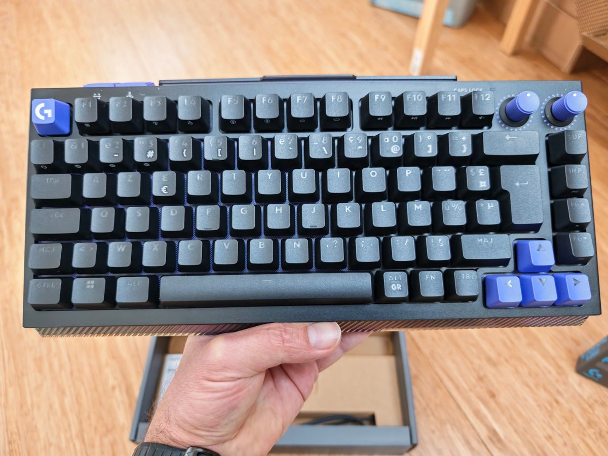 Logitech G512 X 75