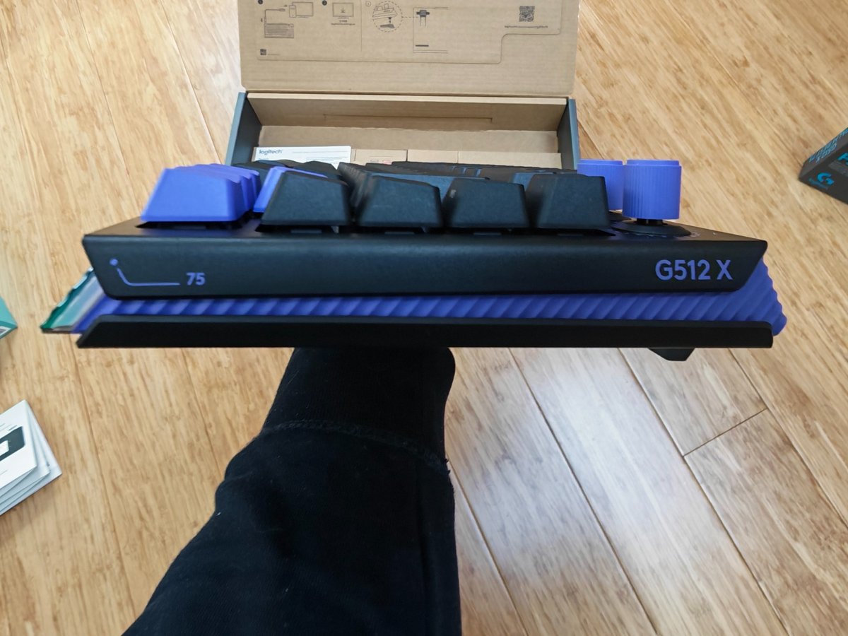 Logitech G512 X 75