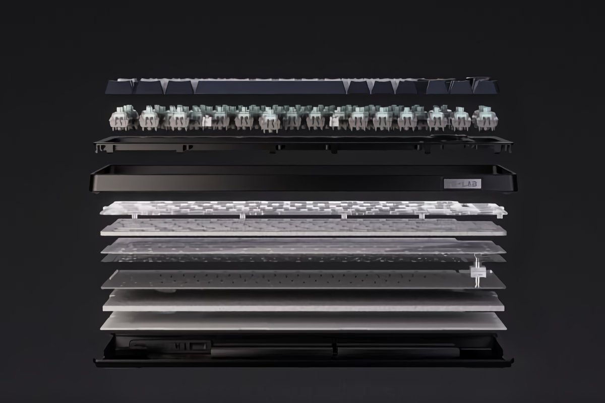 Les multiples couches utilisés sur le clavier, dont deux pour l'isolation phonique. ©The G-Lab