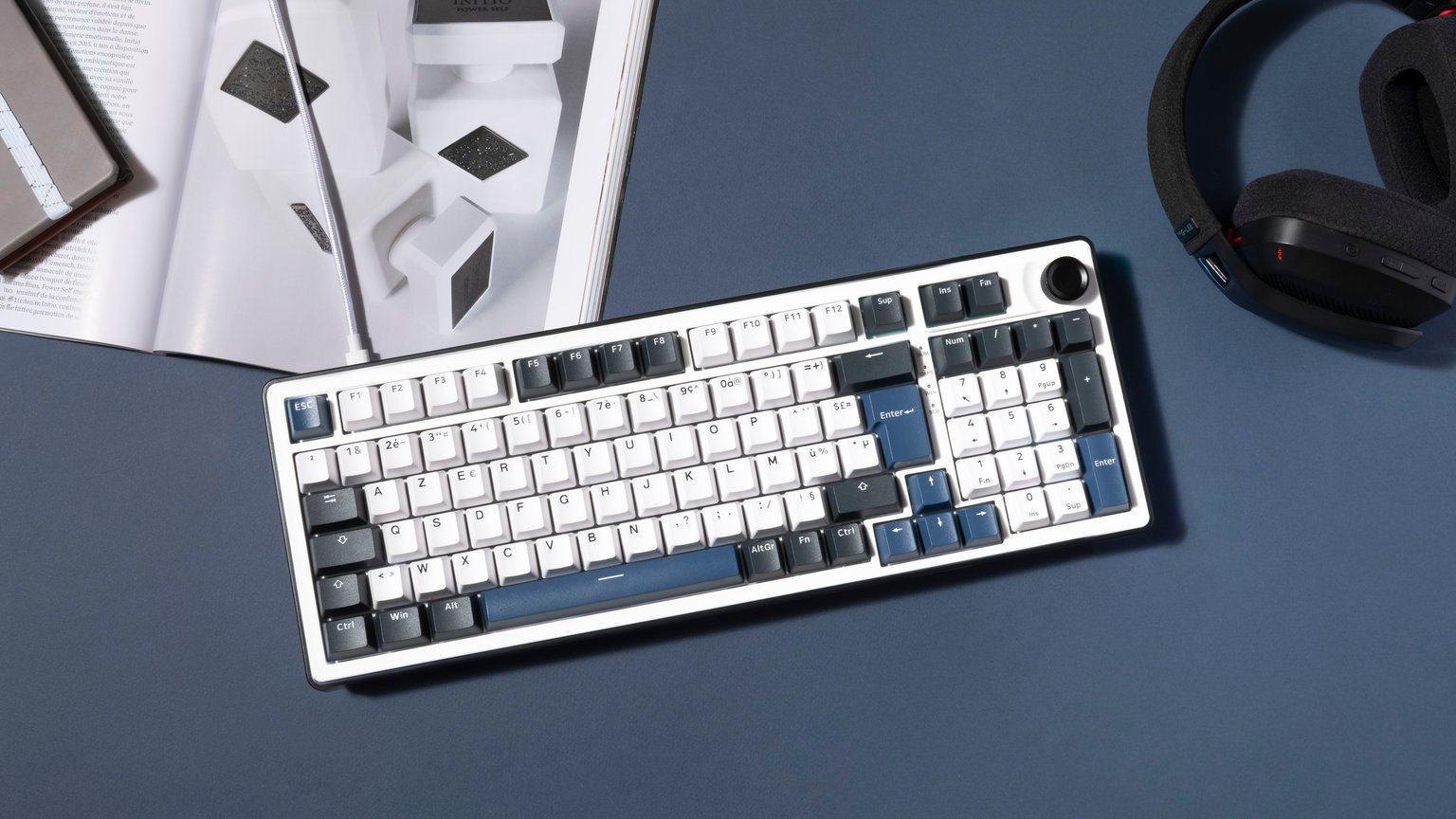 The G-Lab KEYZ Elite 400 HE