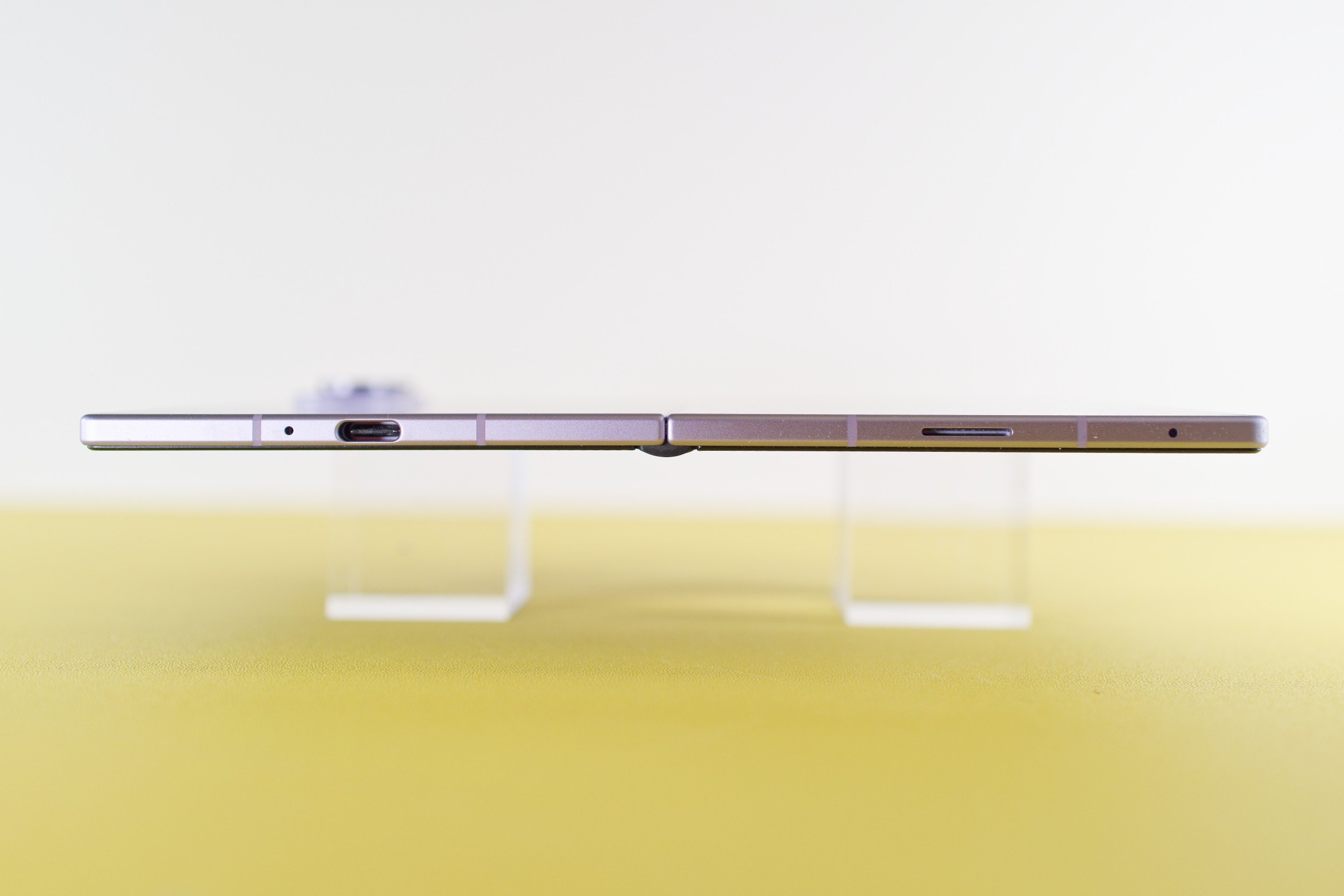 Galaxy Z Fold 8 © Marc Mitrani for Clubic
