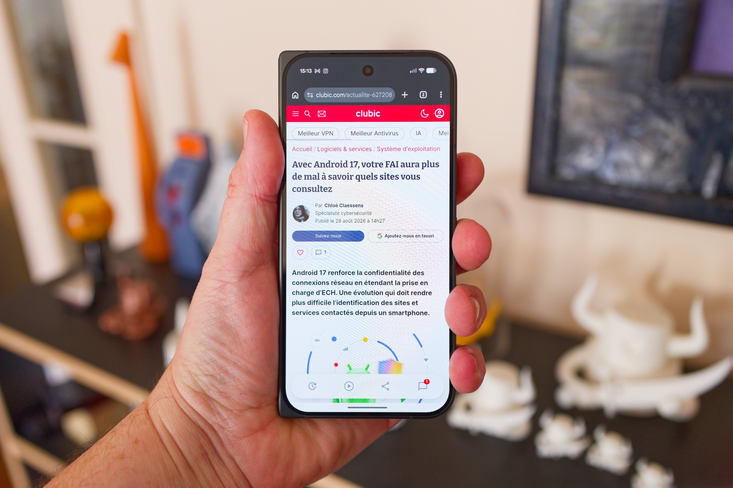 The Google Pixel 11 Pro Fold unfolded. ©Marc Mitrani for Clubic