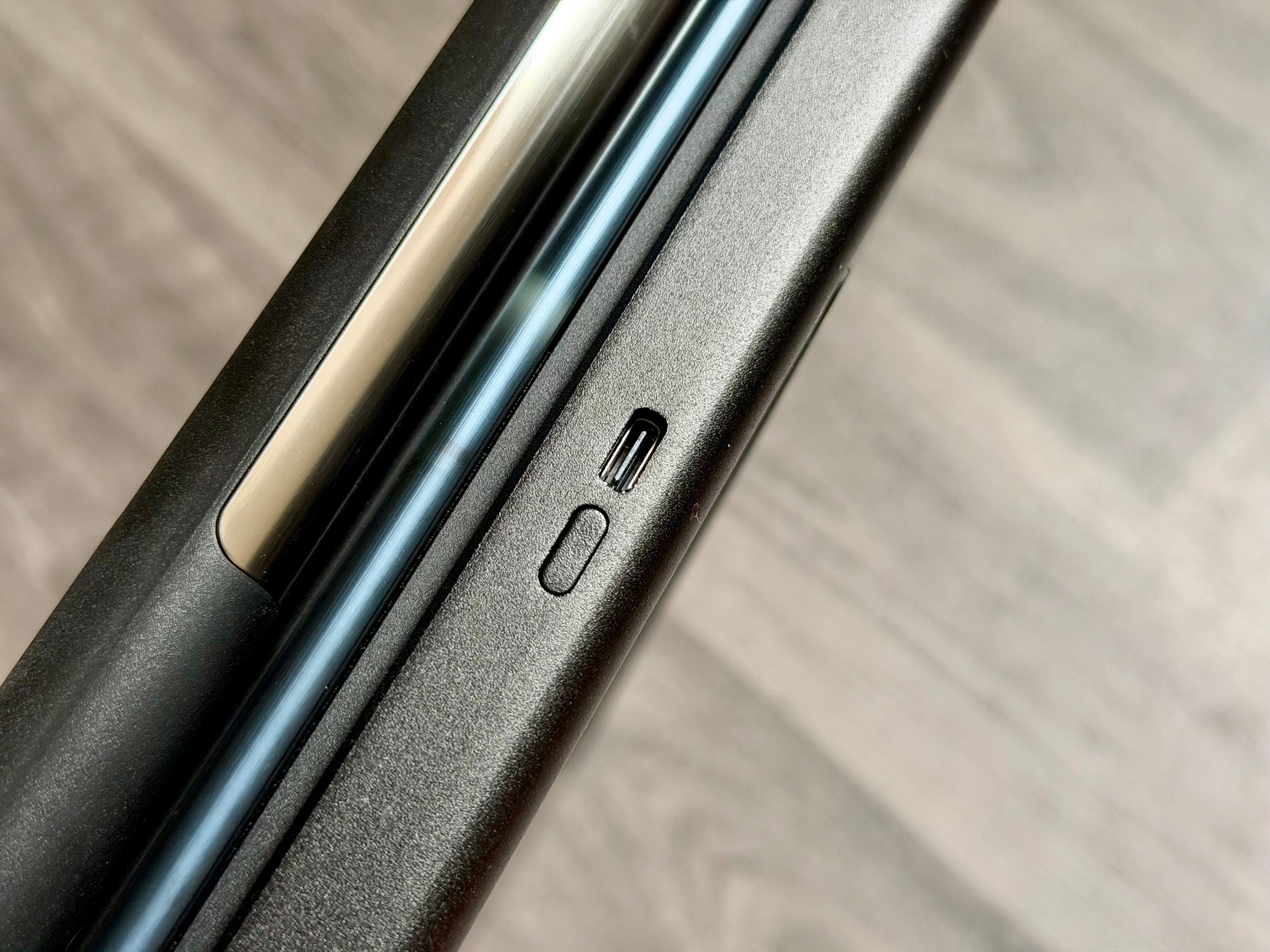 An autonomy of over one year, and USB-C charging: perfect ©Mathieu Grumiaux