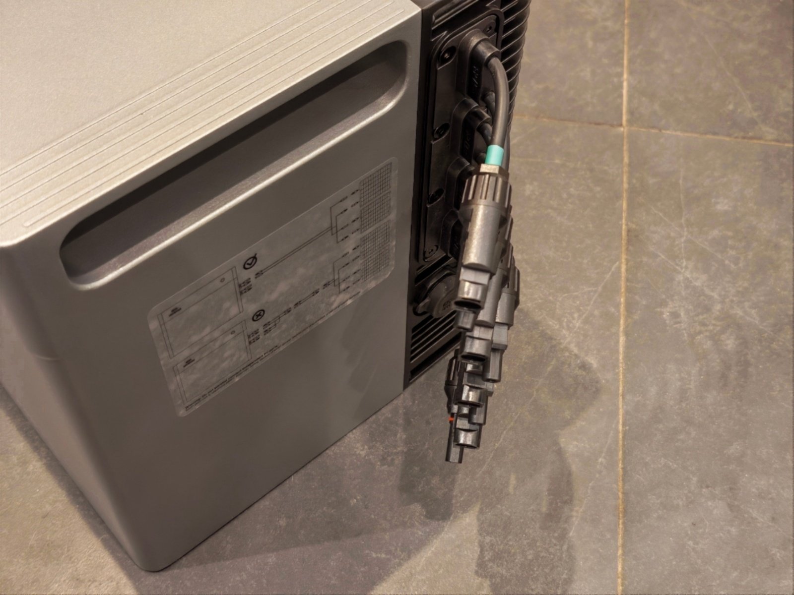Zendure SolarFlow 2400 Pro